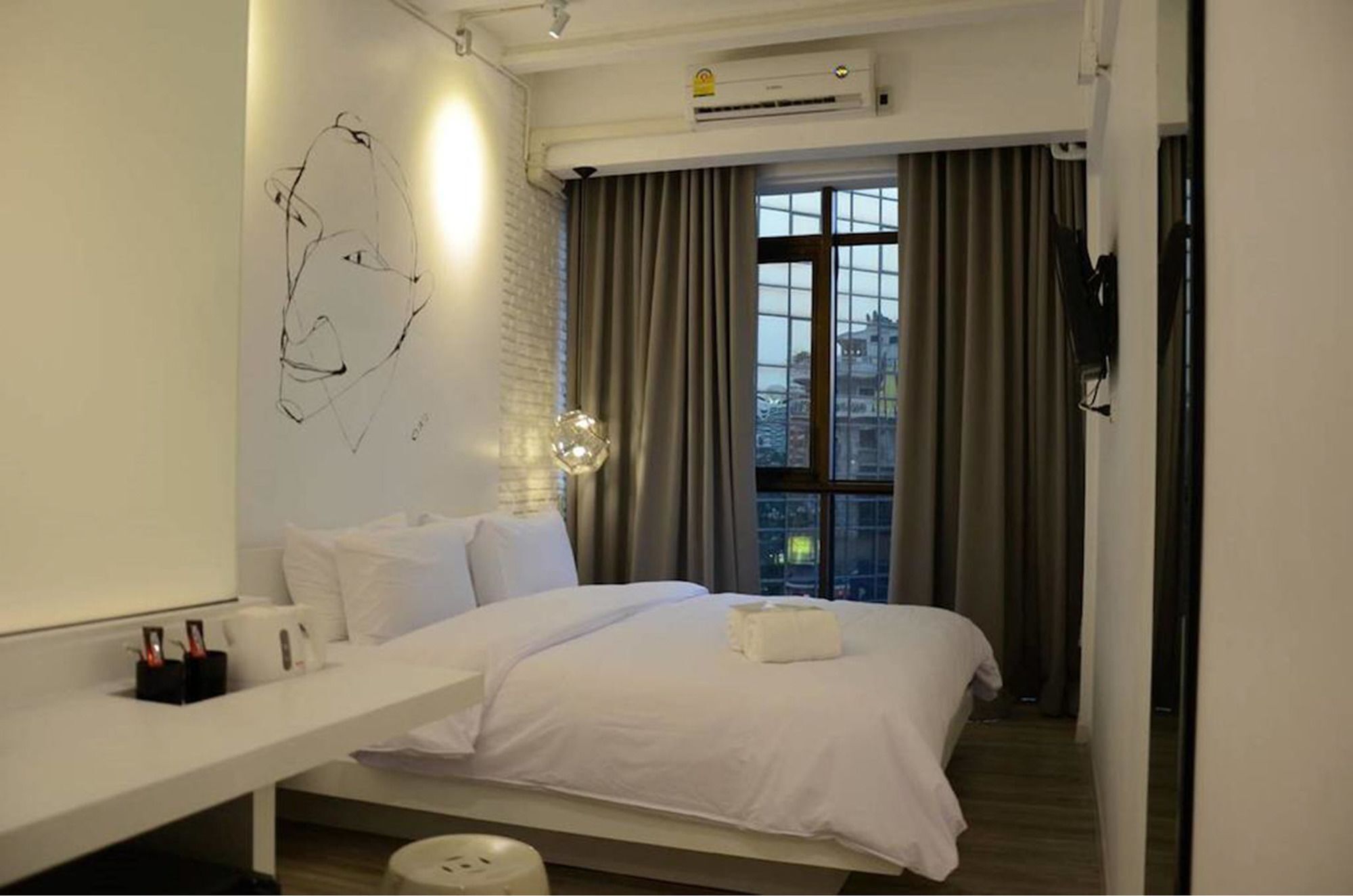 3 Howw Hostel At Sukhumvit 21 Bangkok Exterior foto
